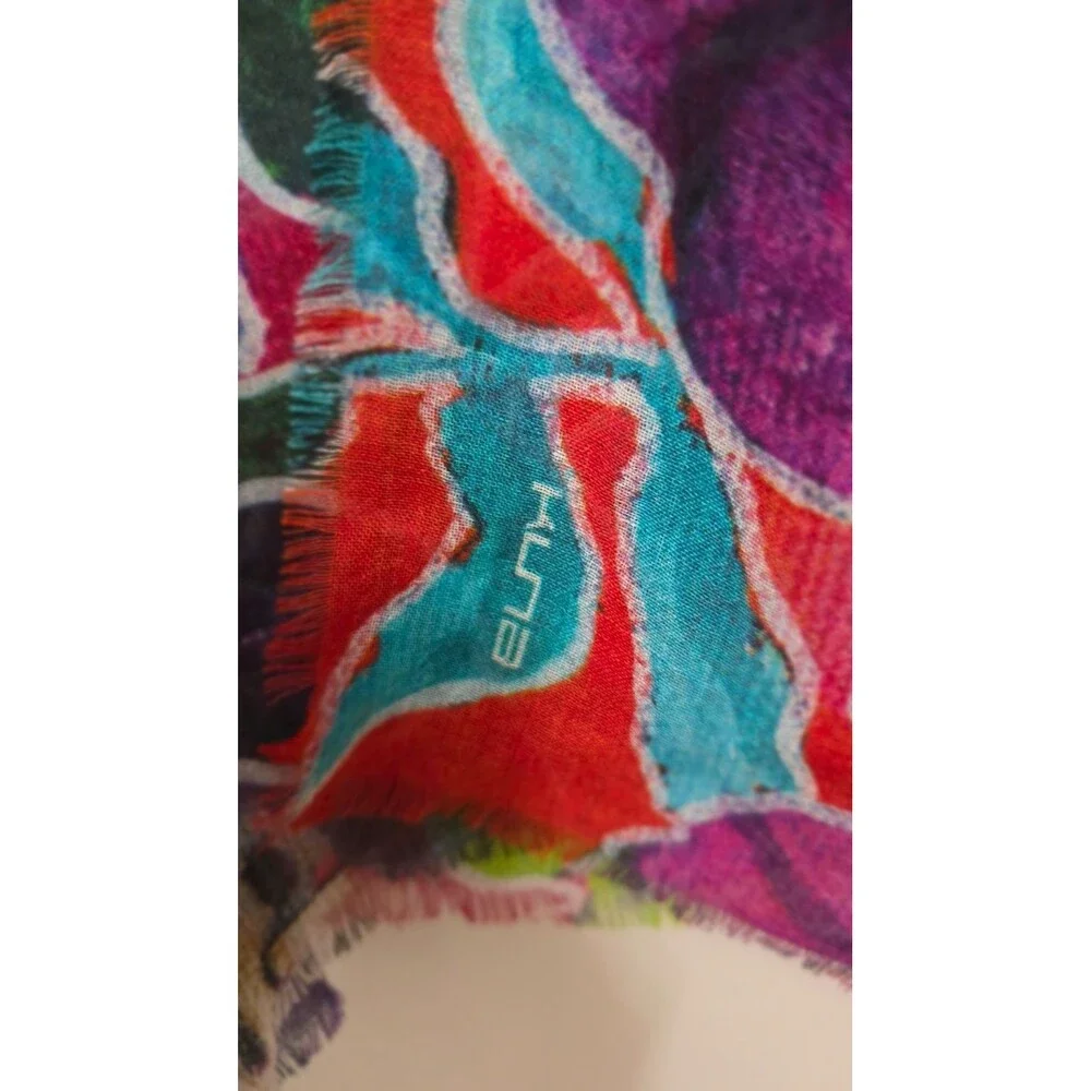 OAK KUNA Peru Baby Alpaca Silk Shawl Artist Signed Floral Wrap Wearable Art NWOT